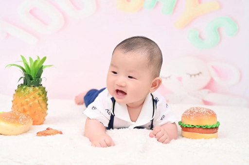 新余宝宝睡醒嗓子哑了